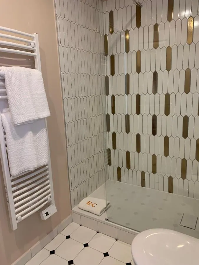 Hotel Le Clery Paris