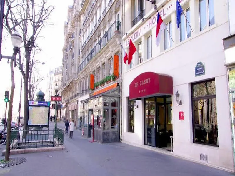 Hotel Le Clery Paris