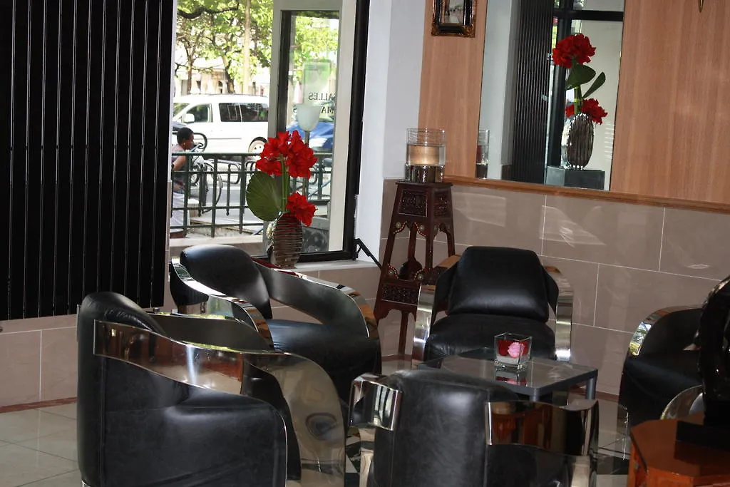 Hotel Le Clery Paris