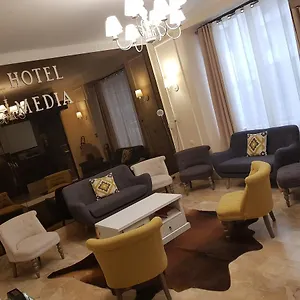 Hotel Média, Paris