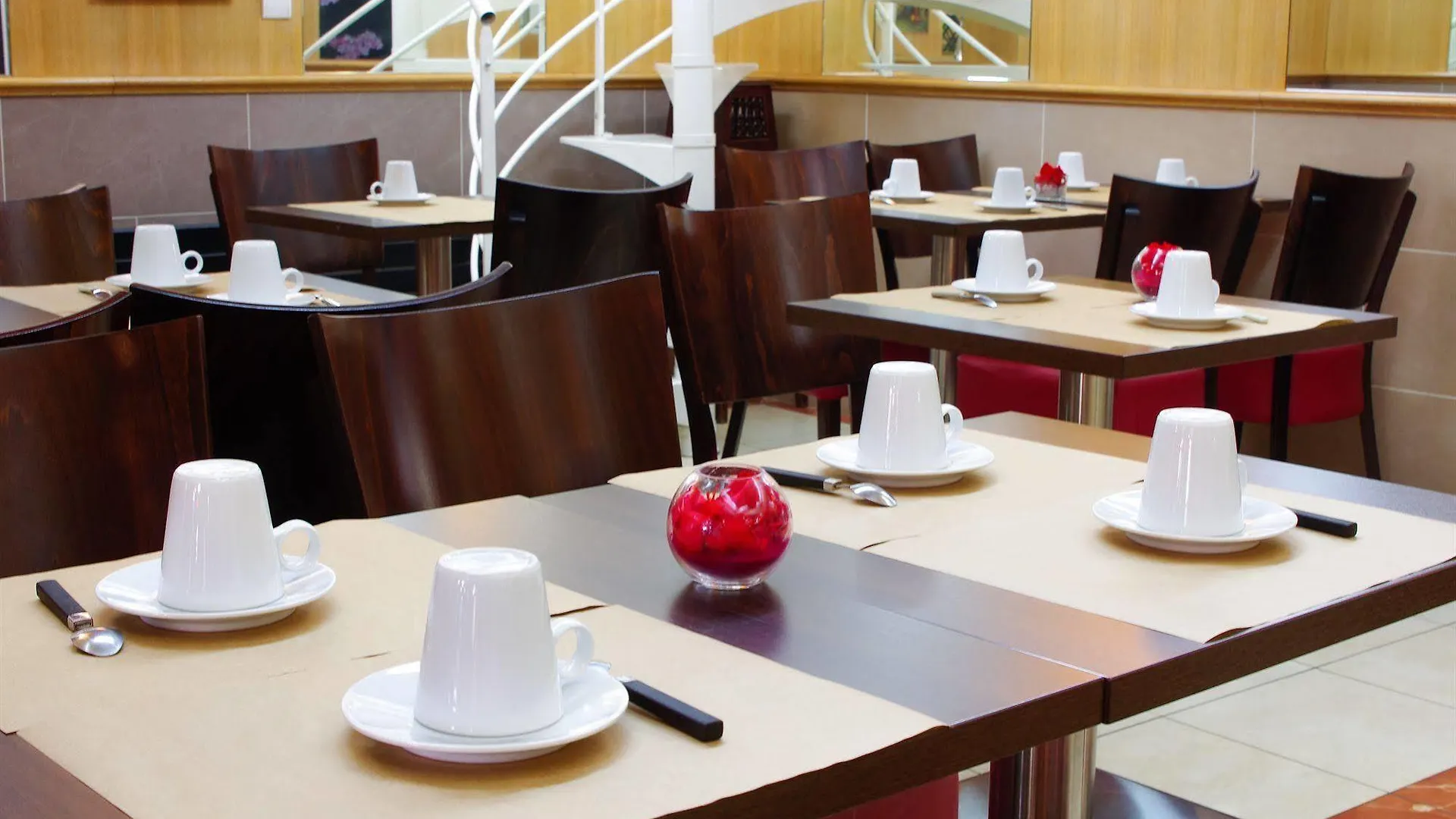 Hotel Le Clery Parigi 4*,  Francia
